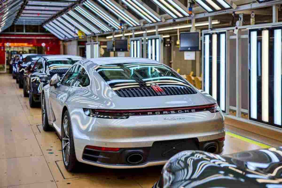 Porsche Macan stop produzione