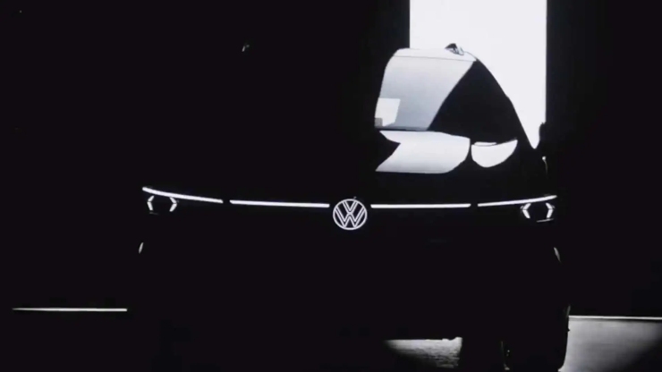 Volkswagen Golf Schafer novità 2024 restyling