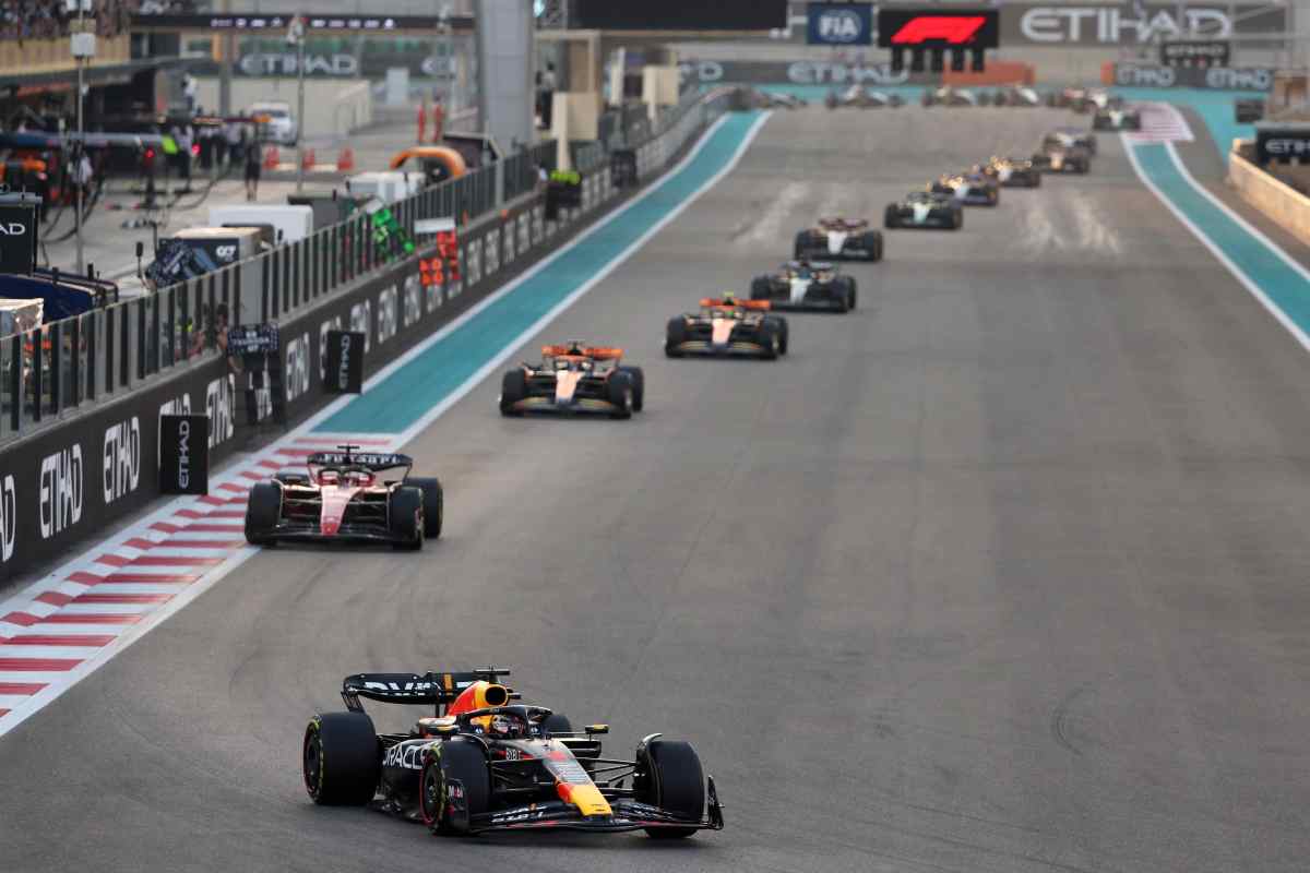 Formula 1 dramma Ricciardo frattura polso