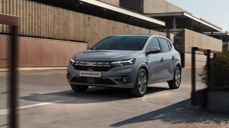Dacia nuovo allestimento Journey sandero prezzo