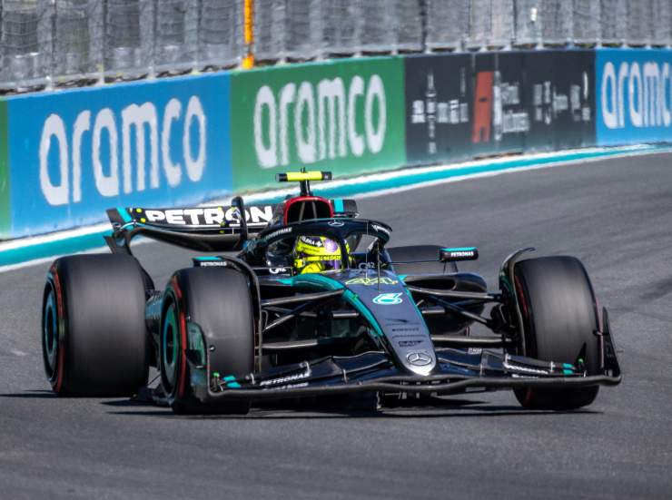 Max Verstappen Mercedes F1 novità occasione Wolff Mondiale 2025