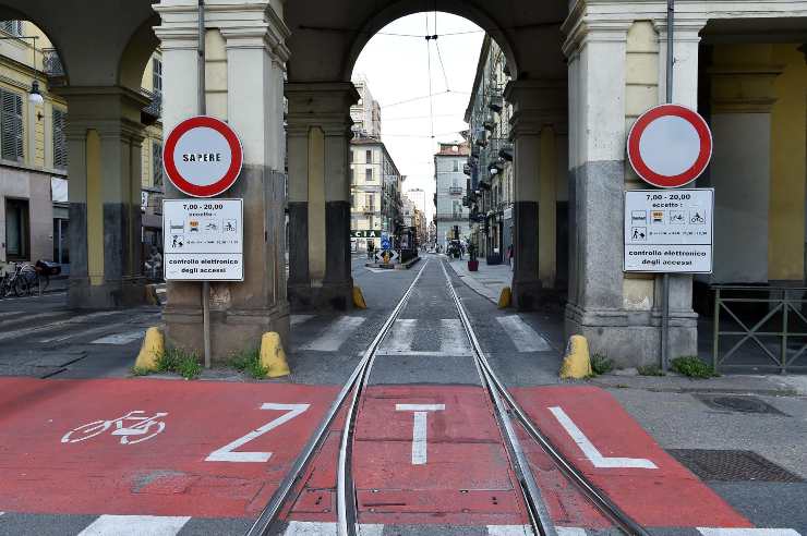 ZTL Piazza Colombo Genova novità autorizzazione problemi