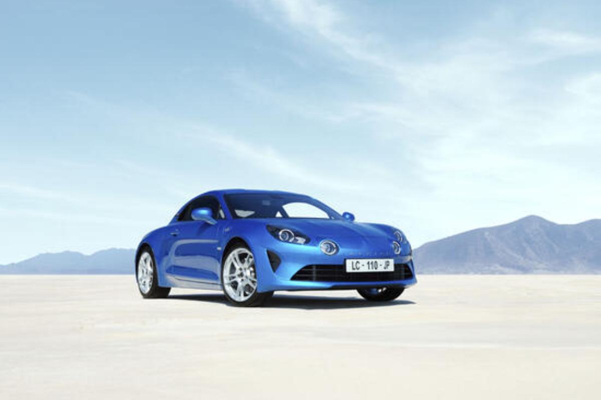 Alpine A110 meglio della Porsche Cayman GT4