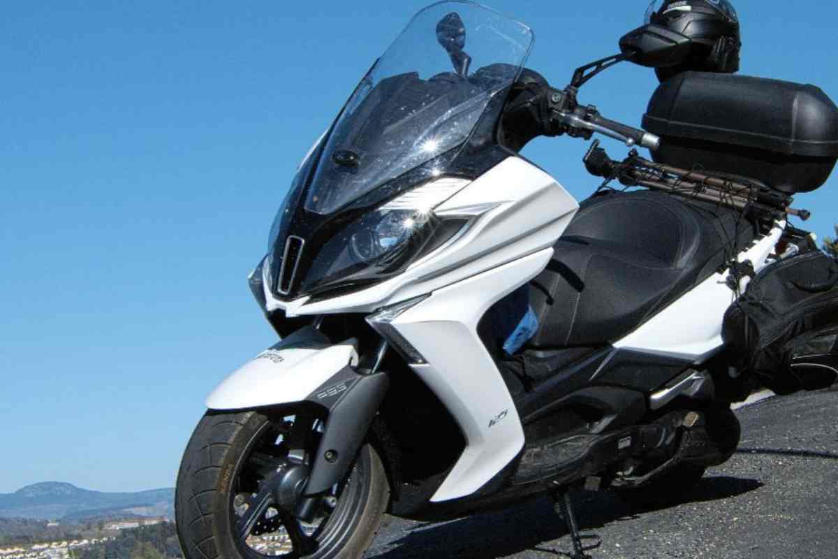 nuovo scooter rivale yamaha t-max