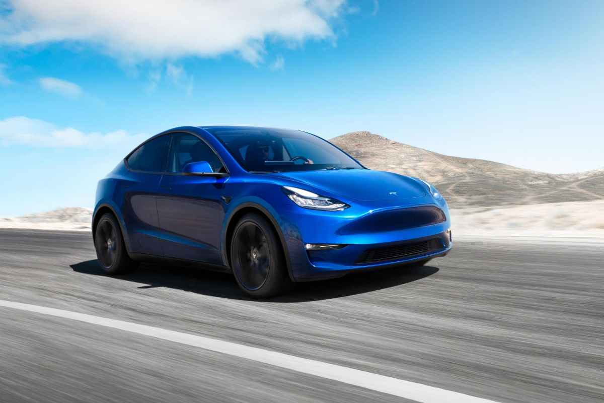 Tesla Model Y ora trema