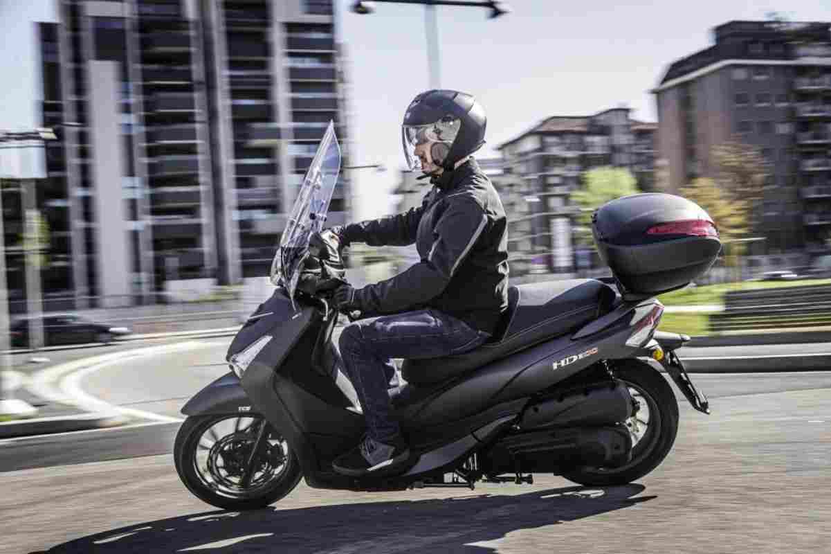 Honda e Piaggio, attenzione al colosso degli scooter