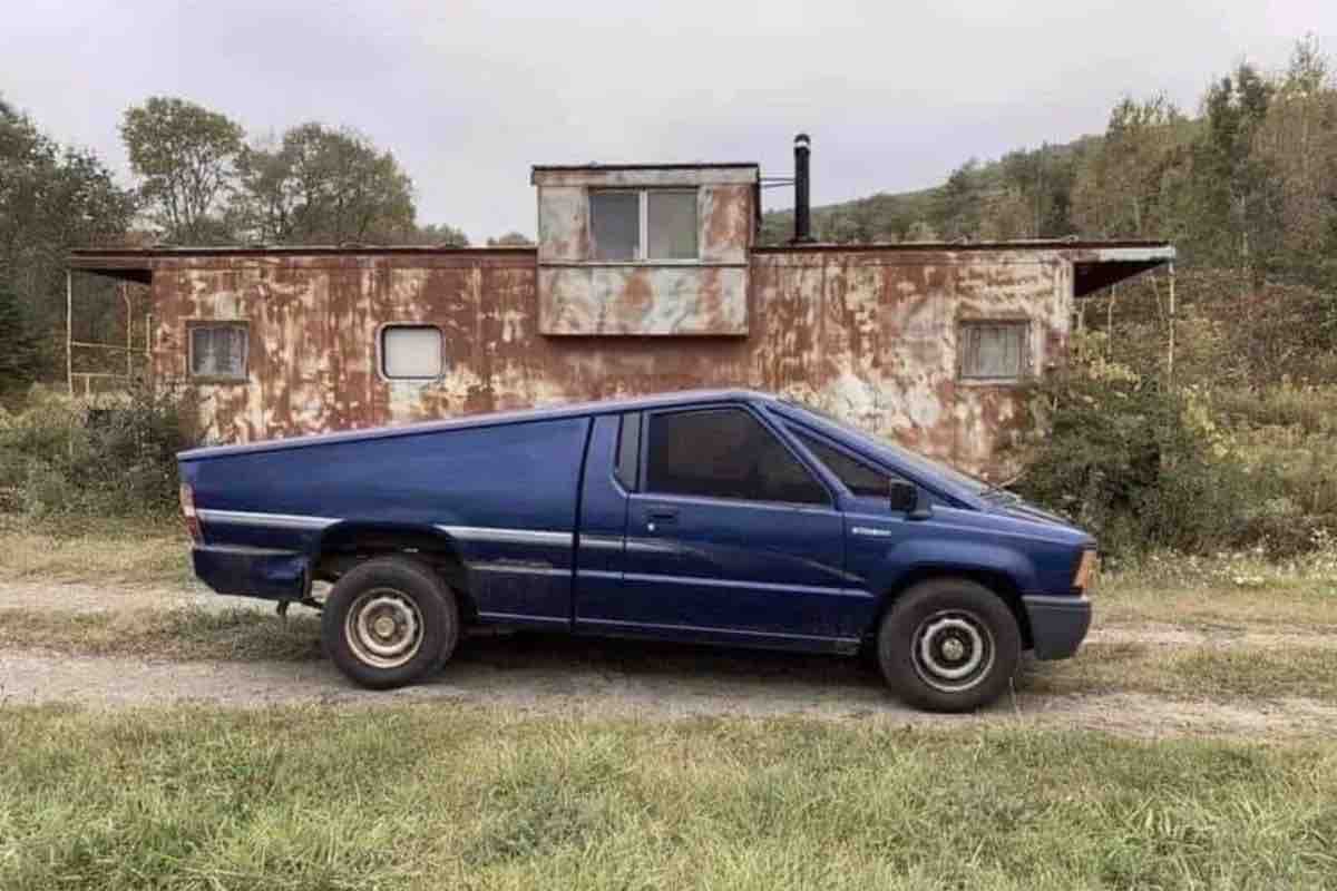 Finto annuncio Cybertruck tesla 