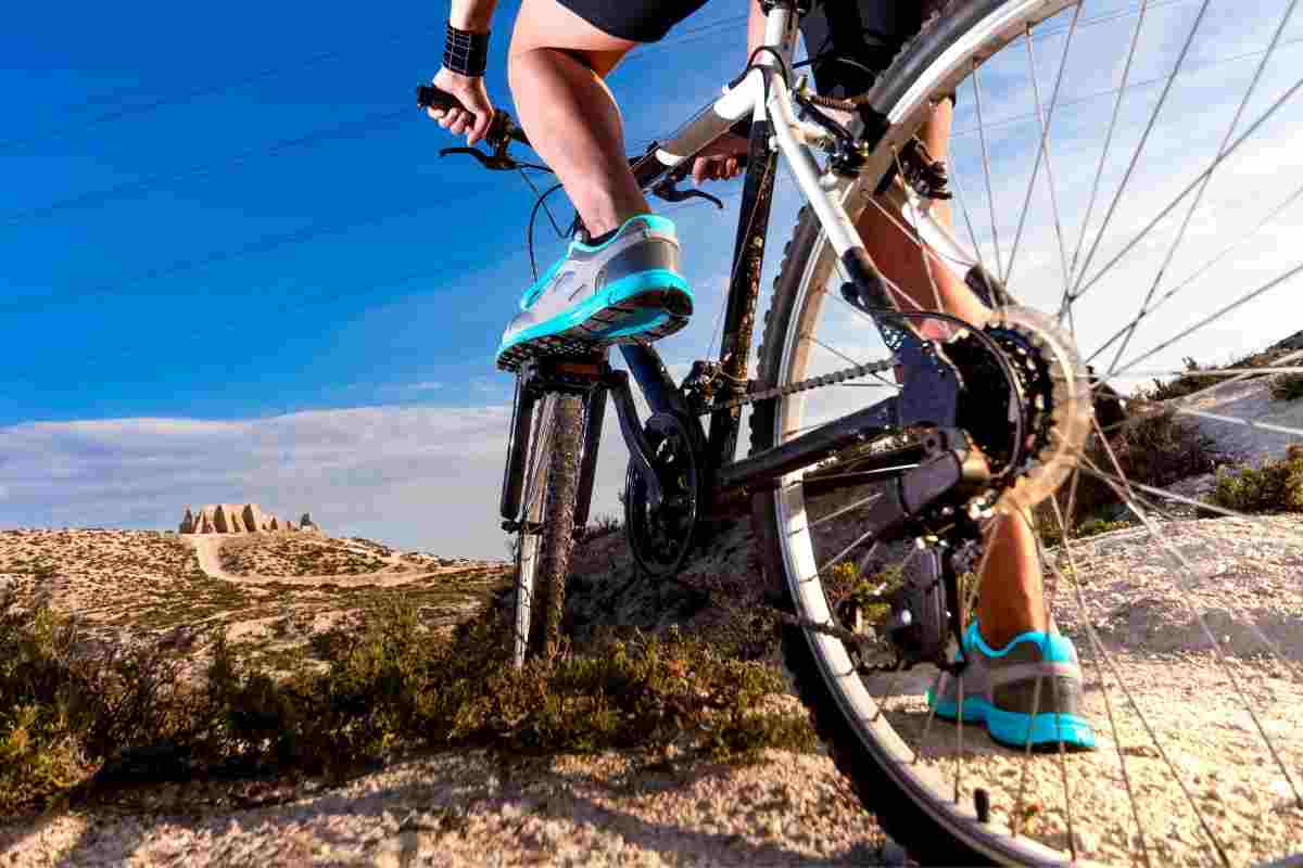 Bicicletta, i benefici che dà sono incredibili: ecco quali sono