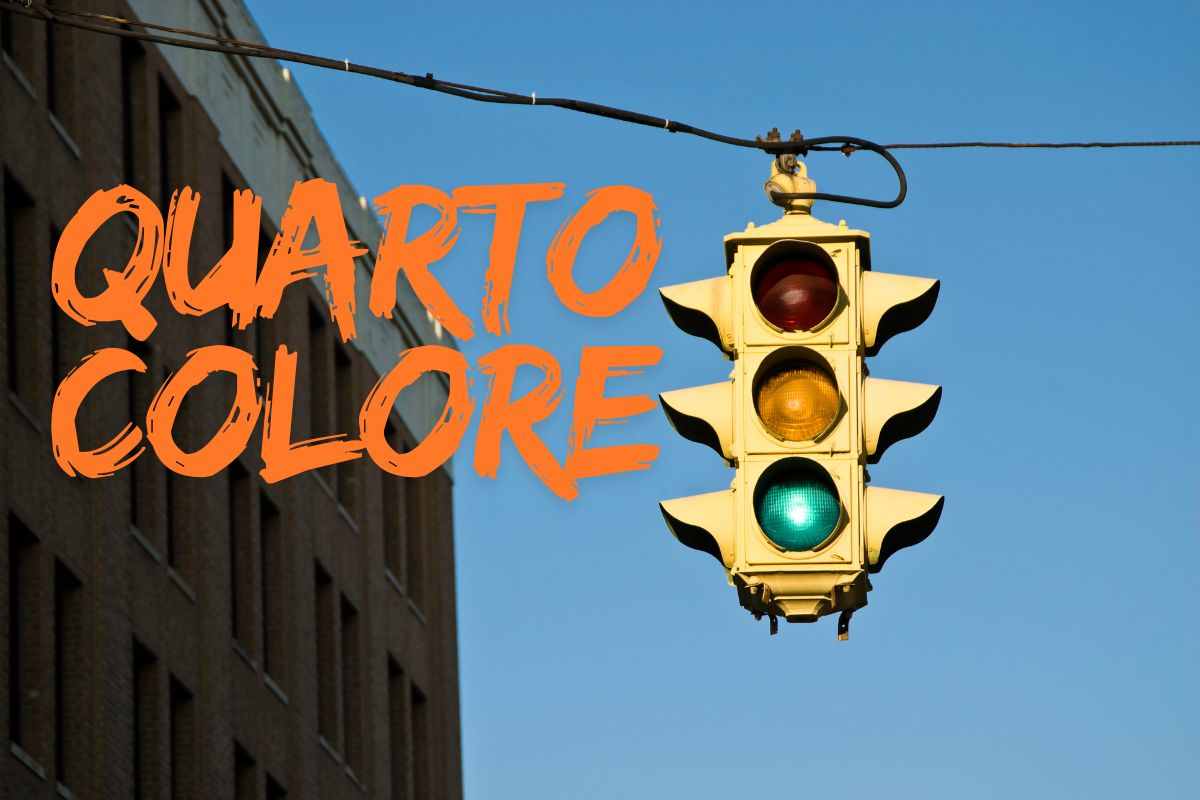 quarto colore al semaforo