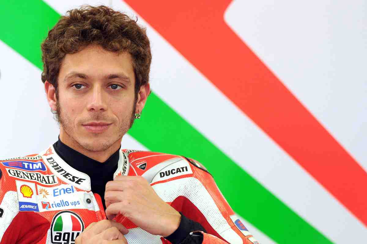 Valentino Rossi dopo anni vuota il sacco sulla Yamaha: la spinta che l'ha portato a mollare Honda