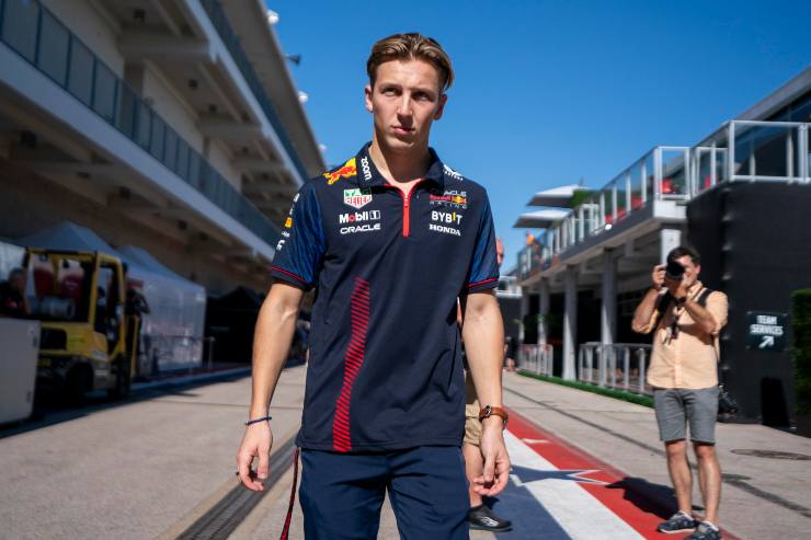 Liam Lawson penalizzato dalla F1