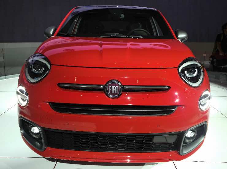 FIAT 500X stop ai motori termici