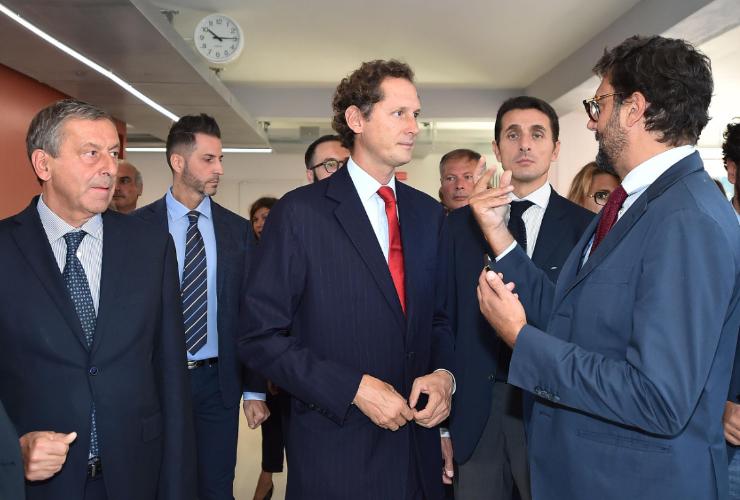 John Elkann ricchezza spaventosa