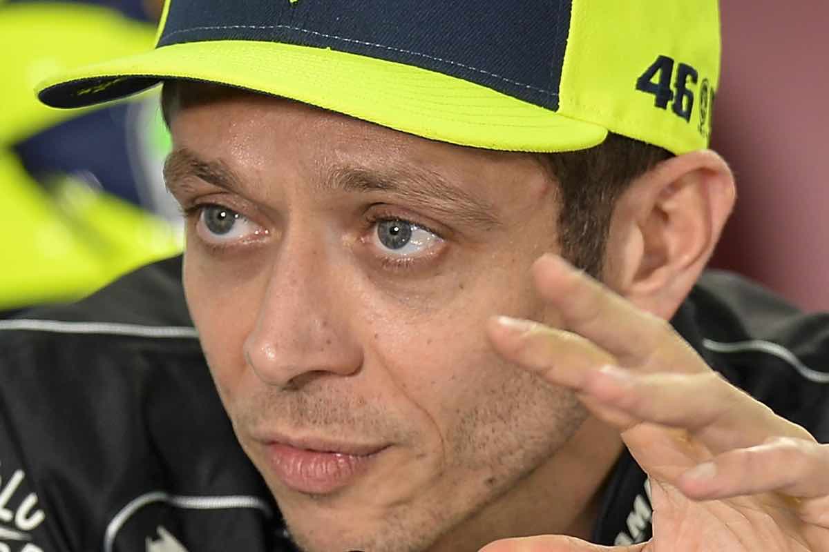 Valentino Rossi addio Yamaha