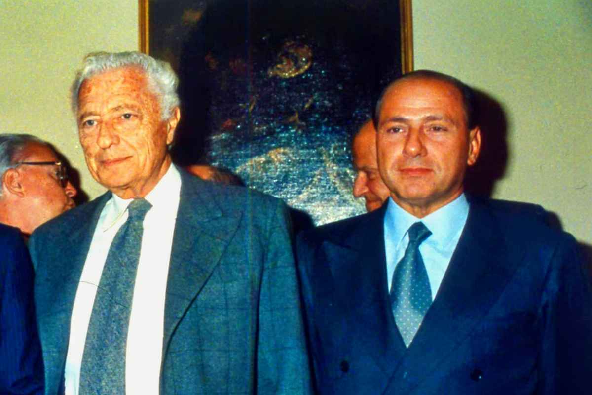 Gianni Agnelli e Silvio Berlusconi, chi era il più ricco tra i due? Ora non ci sono più dubbi, patrimonio favoloso