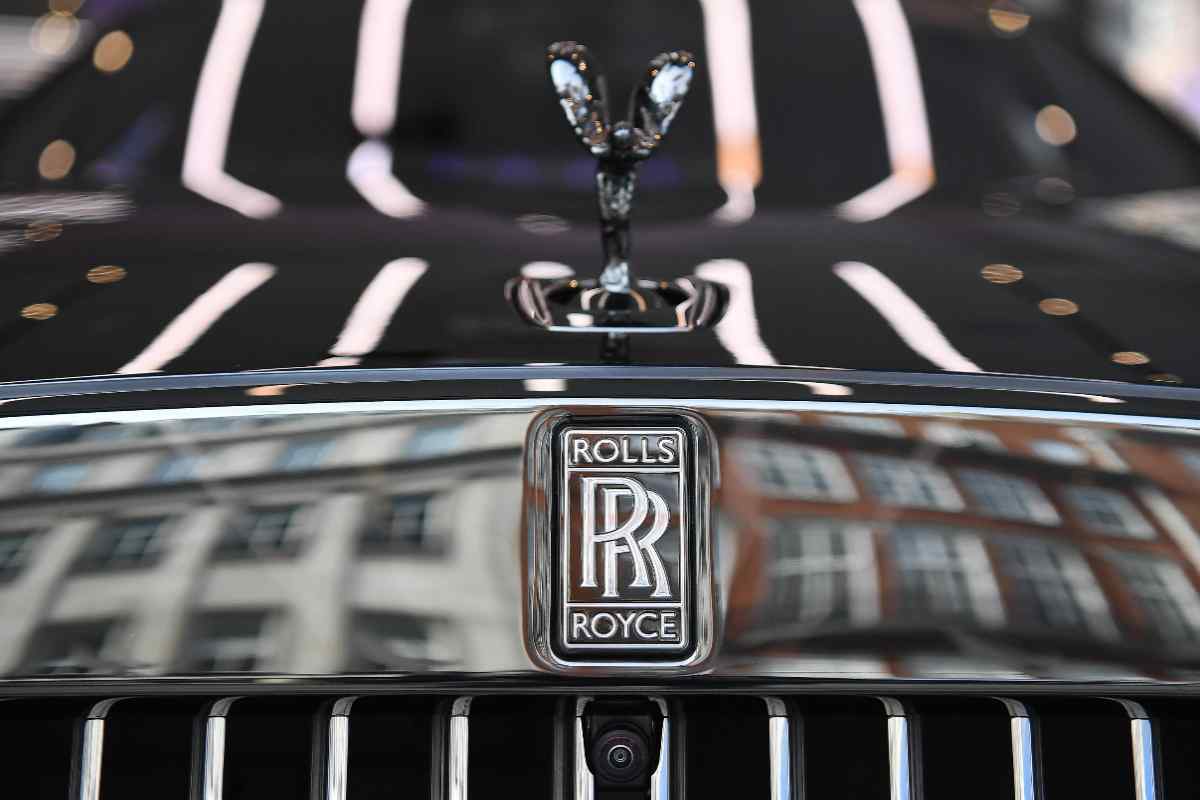 Rolls-Royce tutto sulla fabbrica