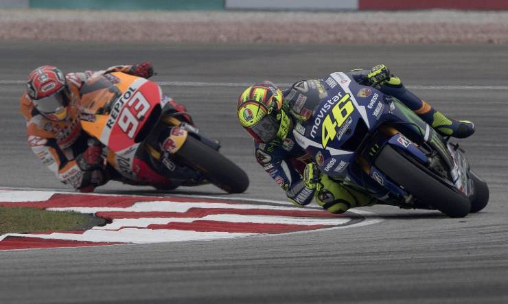 Rossi e Marquez parla Miller