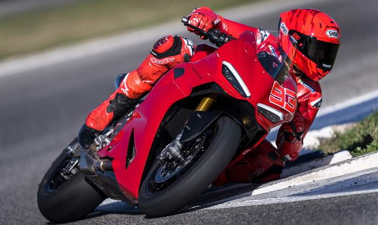 Ducati Panigale V2 che bolide