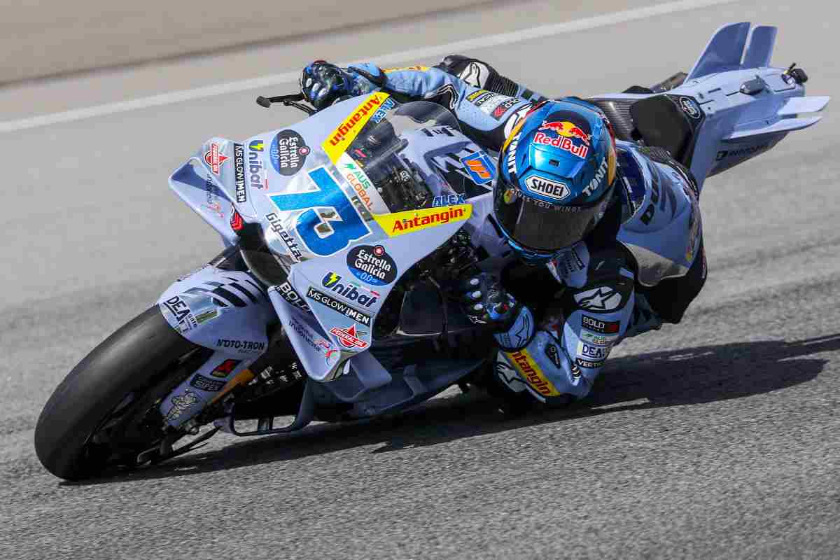 Alex Marquez, prima stoccata a Bagnaia: la battuta sul fratello Marc non passa inosservata