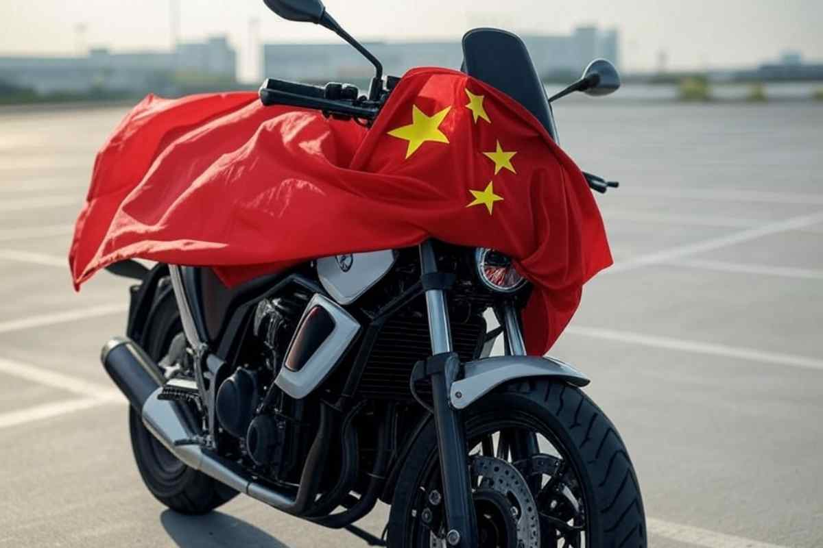 Prezzo da scooter e fisico da Ducati: la nuova moto in arrivo dalla Cina metterà alle corde BMW e Yamaha