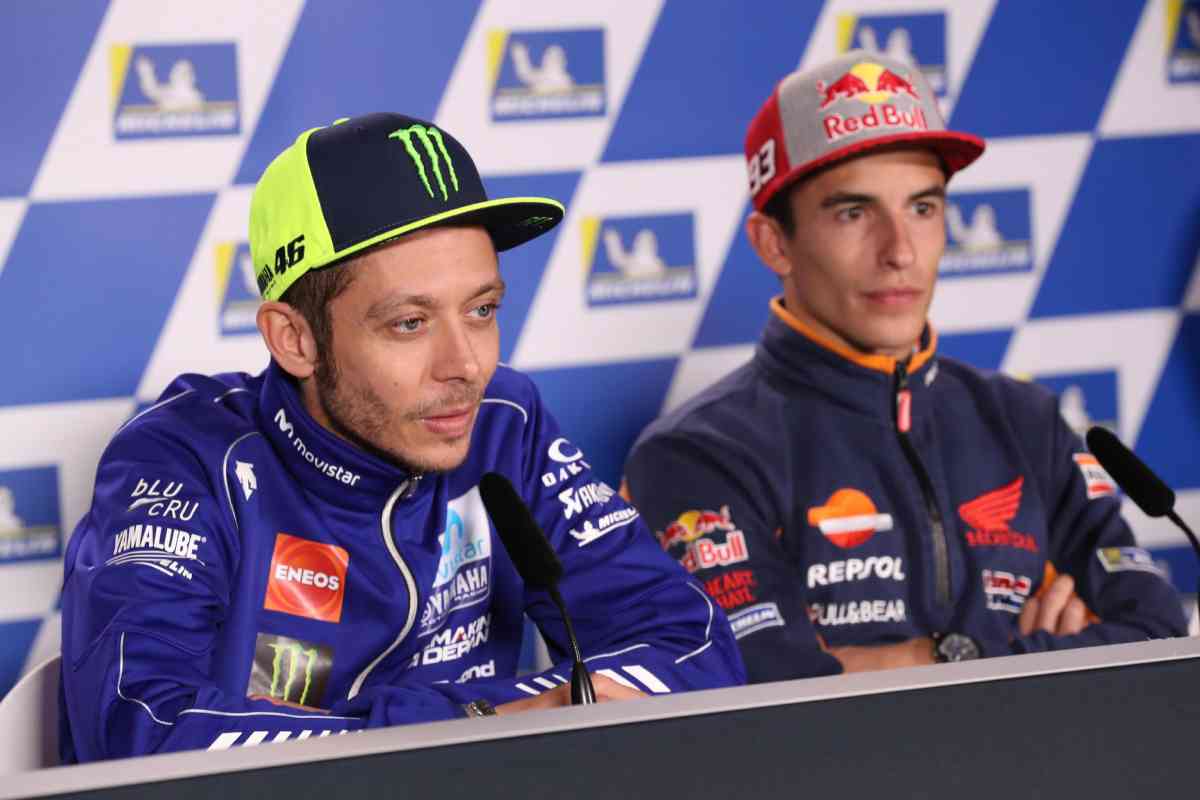 L'ex pilota massacra Valentino Rossi: l'accusa pesante che coinvolge anche Marc Marquez